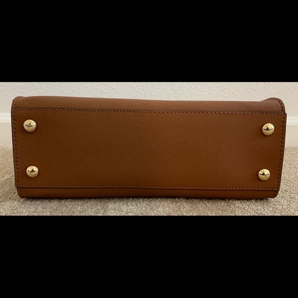 MICHAEL Michael Kors Handbag - Picture 6 of 7